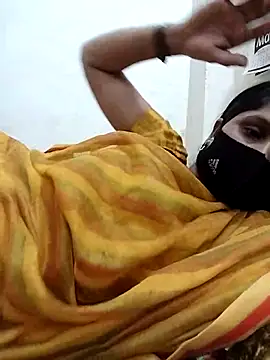 Snapshot of priyancyfun chatting on 03/09/25, 07:05 priyancyfun online show from 03/09/25, 07:05