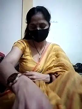 Snapshot of priyancyfun chatting on 03/13/25, 03:00 priyancyfun online show from 03/13/25, 03:00