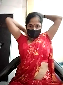 Snapshot of priyancyfun chatting on 10/19/25, 02:56 priyancyfun online show from 10/19/25, 02:56