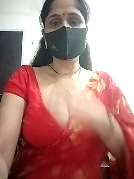 Snapshot of priyancyfun chatting on 11/24/25, 05:23 priyancyfun online show from 11/24/25, 05:23