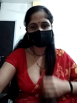 Snapshot of priyancyfun chatting on 12/01/25, 01:43 priyancyfun online show from 12/01/25, 01:43