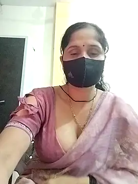 priyancyfun online show from 12/18/25, 04:13