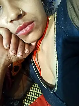 Amaya Bajwa online show from 02/08/25, 10:40