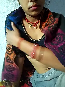 Amaya Bajwa online show from 02/11/25, 12:49