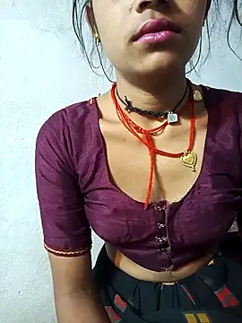 Amaya Bajwa online show from 03/11/25, 10:09