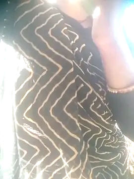 Amaya Bajwa online show from 12/19/25, 08:32