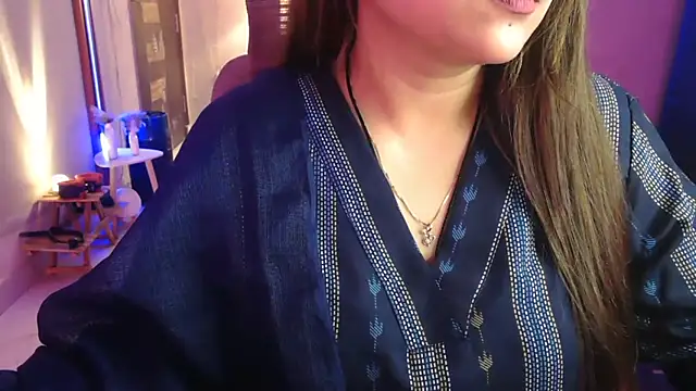 Mitikaa online show from 04/16/26, 01:45