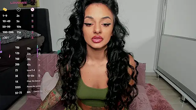 NNNoire online show from 10/09/25, 09:51