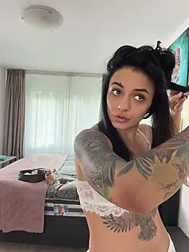 NNNoire online show from 04/13/26, 06:19