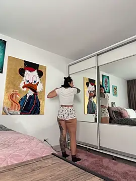 NNNoire online show from 04/24/26, 05:10