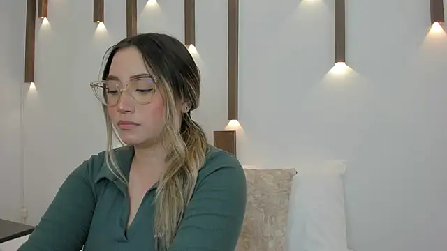 antonella cutie  online show from 01/27/25, 12:16