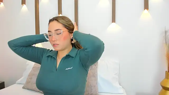 antonella cutie  online show from 03/03/25, 12:16