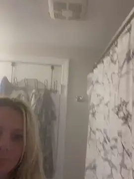 Snapshot of kittiekatieyogi chatting on 02/28/25, 03:48 kittiekatieyogi online show from 02/28/25, 03:48