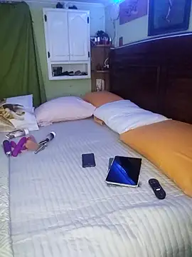 Snapshot of lagitana40 chatting on 02/23/25, 12:41 lagitana40 online show from 02/23/25, 12:41