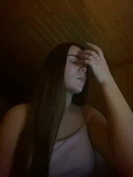 mewKate online show from 03/01/25, 11:37