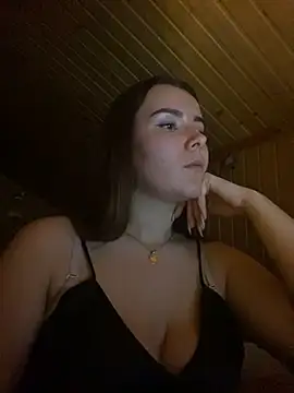 mewKate online show from 03/10/25, 07:40