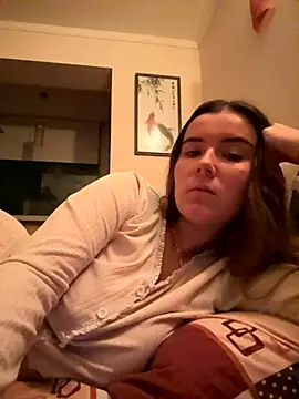 mewKate online show from 10/11/25, 09:46