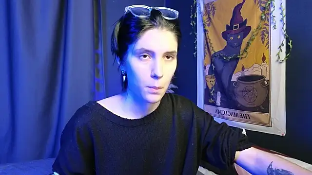 Snapshot of Hyeon_Jin chatting on 01/28/25, 08:36 Hyeon Jin online show from 01/28/25, 08:36