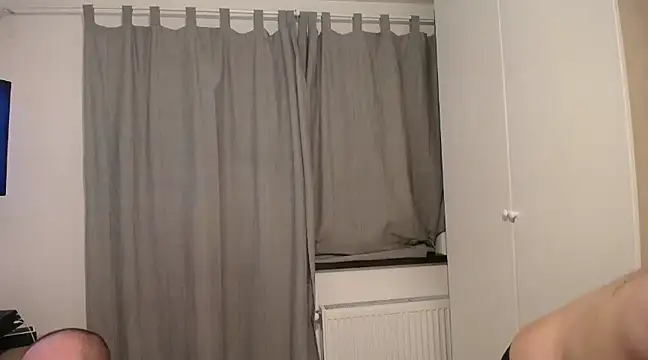 adryanyou46 online show from 02/13/25, 06:05