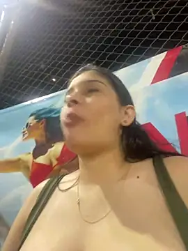 MilaRux online show from 10/30/25, 01:40