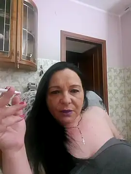 Snapshot of missAmanda69 chatting on 07/20/26, 12:14 missAmanda69 online show from 07/20/26, 12:14