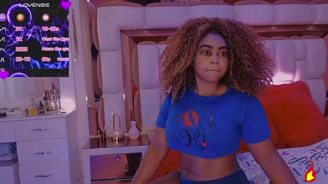 Aliana Ross online show from 11/23/25, 09:31