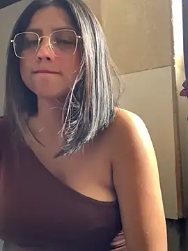 Adrianisx online show from 01/24/25, 04:17