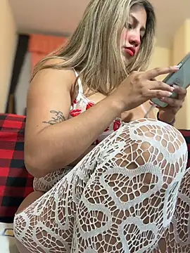 Adrianisx online show from 04/15/26, 01:45