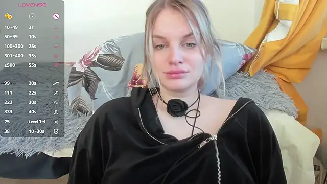 shiny bunnyyy online show from 01/19/25, 05:26