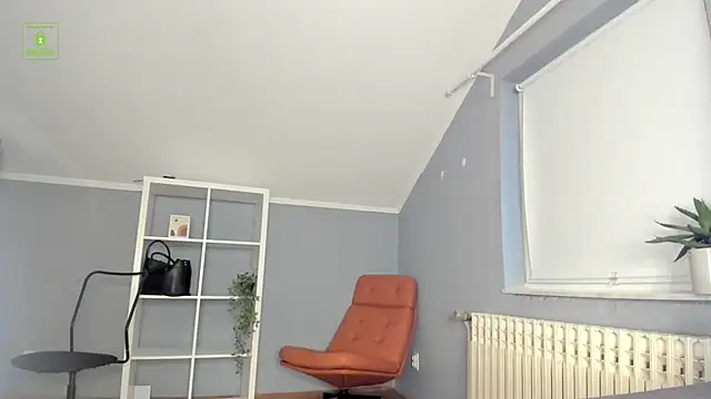 Stephany Richardz online show from 12/03/25, 06:21