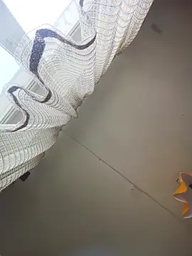 Lauren Amabel online show from 04/21/26, 10:10