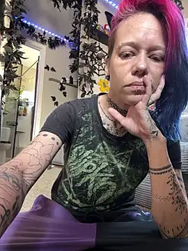 trashbrat online show from 05/14/26, 09:32