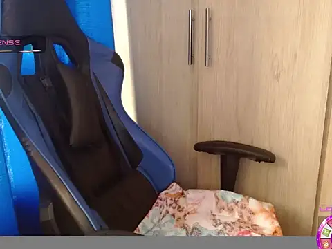 Danielagomez33 online show from 02/24/26, 08:51