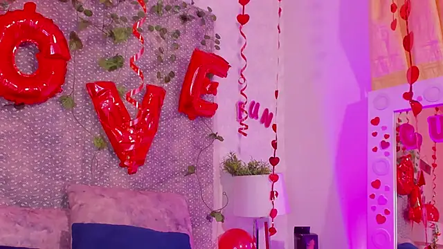 VeronicaOlson  online show from 02/15/25, 05:51