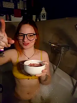 IceFoxy online show from 03/18/26, 04:32