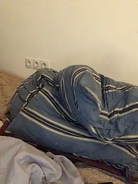 VikiiStoun online show from 03/02/25, 08:18