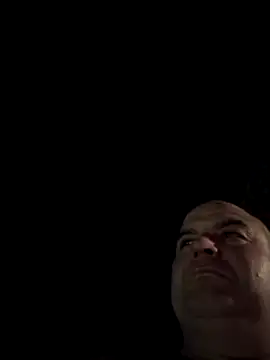 Snapshot of hesjustafriend chatting on 01/14/25, 10:06 hesjustafriend online show from 01/14/25, 10:06