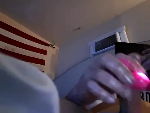 hesjustafriend online show from 04/25/26, 09:34