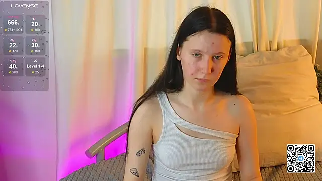 mon lola online show from 01/13/25, 06:27