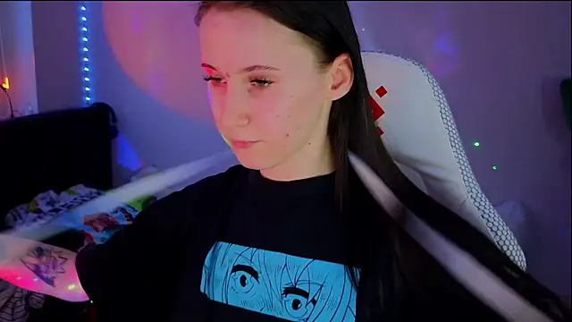 mon lola online show from 03/13/25, 02:44