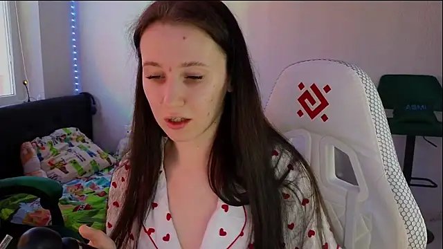 mon lola online show from 03/14/25, 02:19