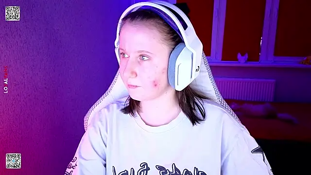 mon lola online show from 02/04/26, 02:56