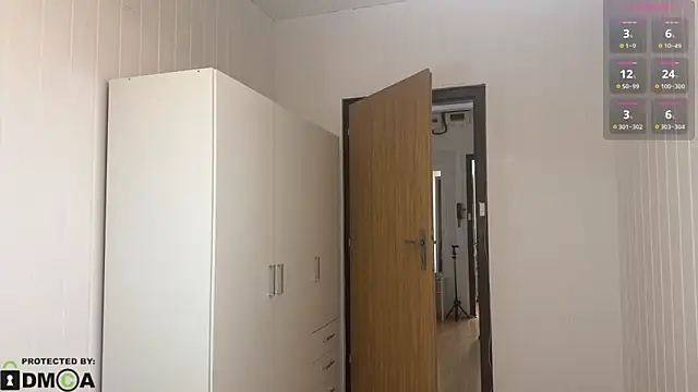 Snapshot of wannaseeyoursmile chatting on 03/18/25, 07:19 wannaseeyoursmile online show from 03/18/25, 07:19