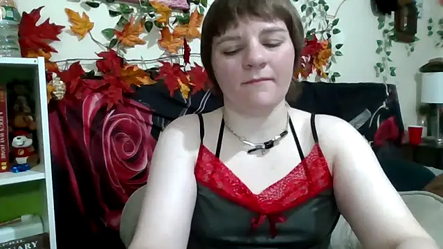 Snapshot of AverageRose chatting on 01/18/26, 11:03 AverageRose online show from 01/18/26, 11:03