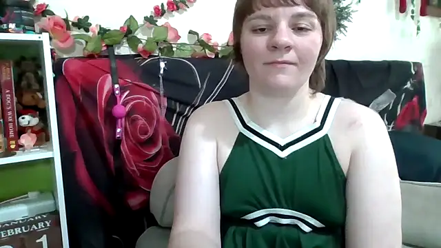 Snapshot of AverageRose chatting on 02/21/26, 06:42 AverageRose online show from 02/21/26, 06:42