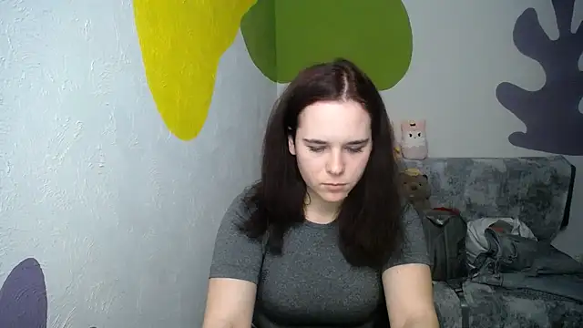 mini girly online show from 01/18/25, 10:28