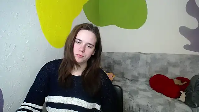 mini girly online show from 03/19/25, 12:34