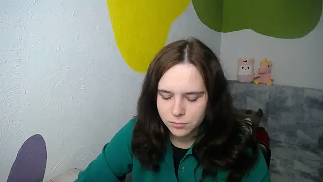 mini girly online show from 11/14/25, 02:27