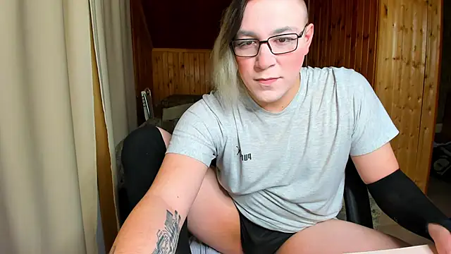 Snapshot of ScanDarky chatting on 03/03/25, 03:52 ScanDarky online show from 03/03/25, 03:52