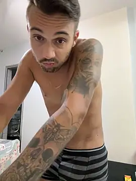 carvalhofelipe online show from 01/28/25, 11:17